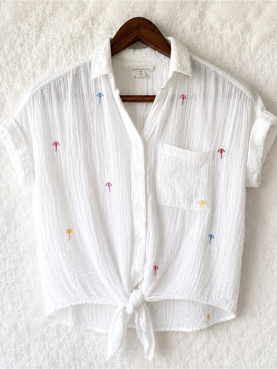 beachlunchlounge Tops - BeachLunchLounge White Cotton Palm Tree Tie Front Beach Top XS NWOT Summer Boho